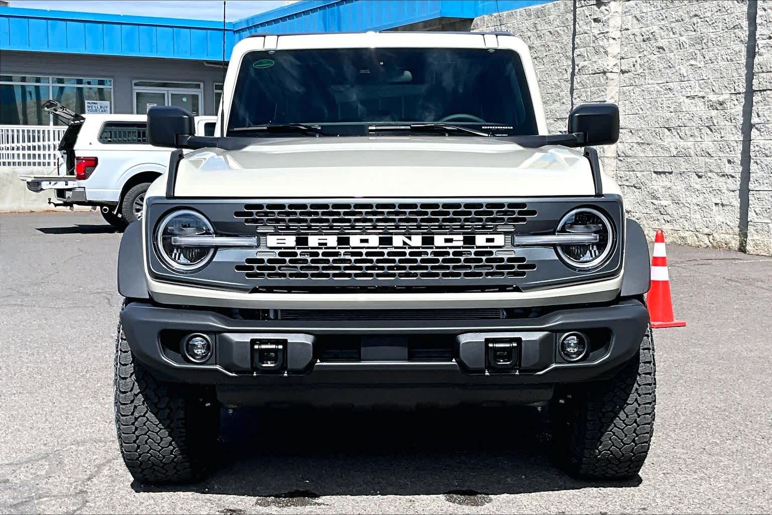 Thumbnail: 2026 Ford Bronco - 6
