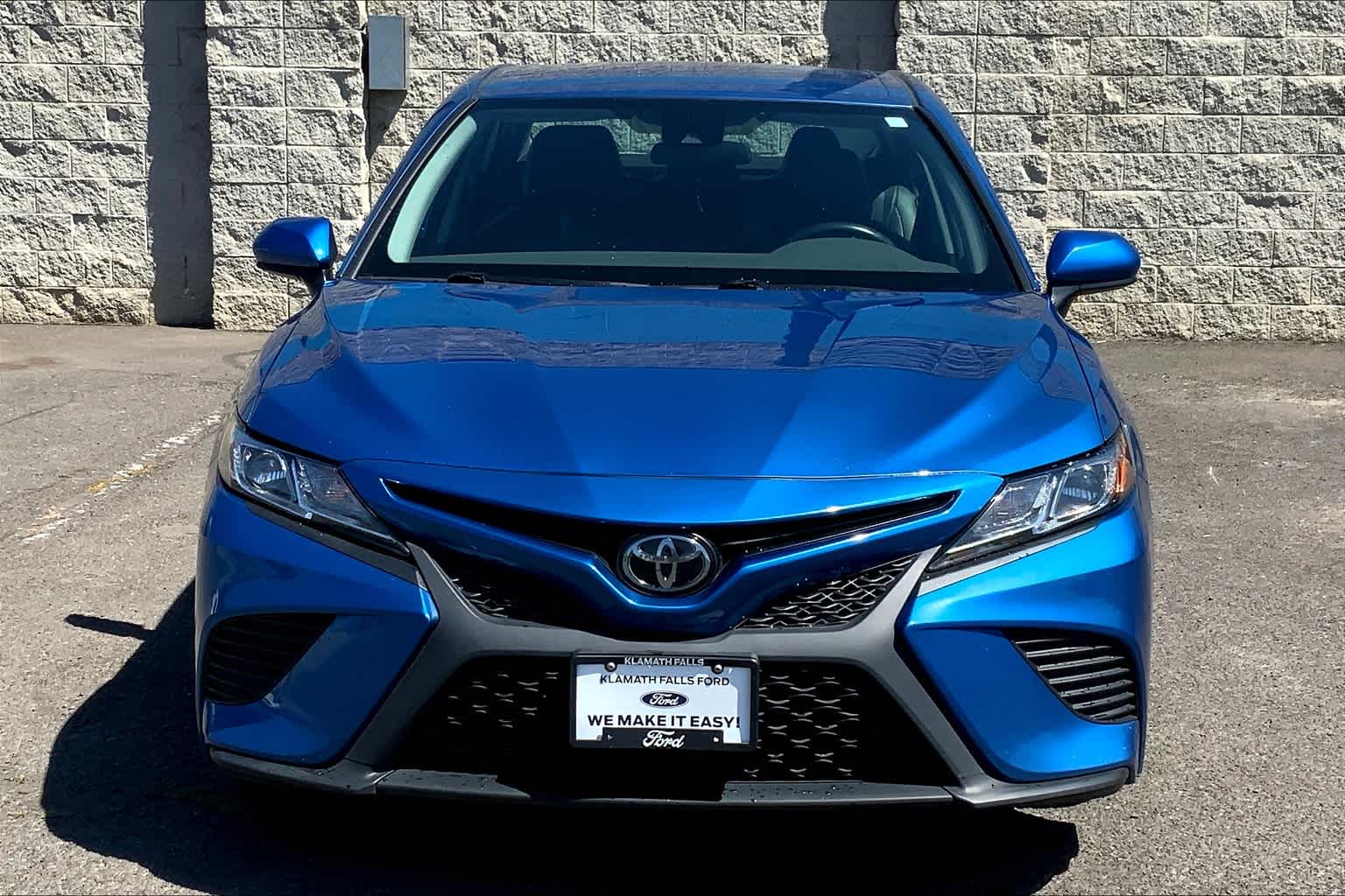 Thumbnail: 2020 Toyota Camry - 6