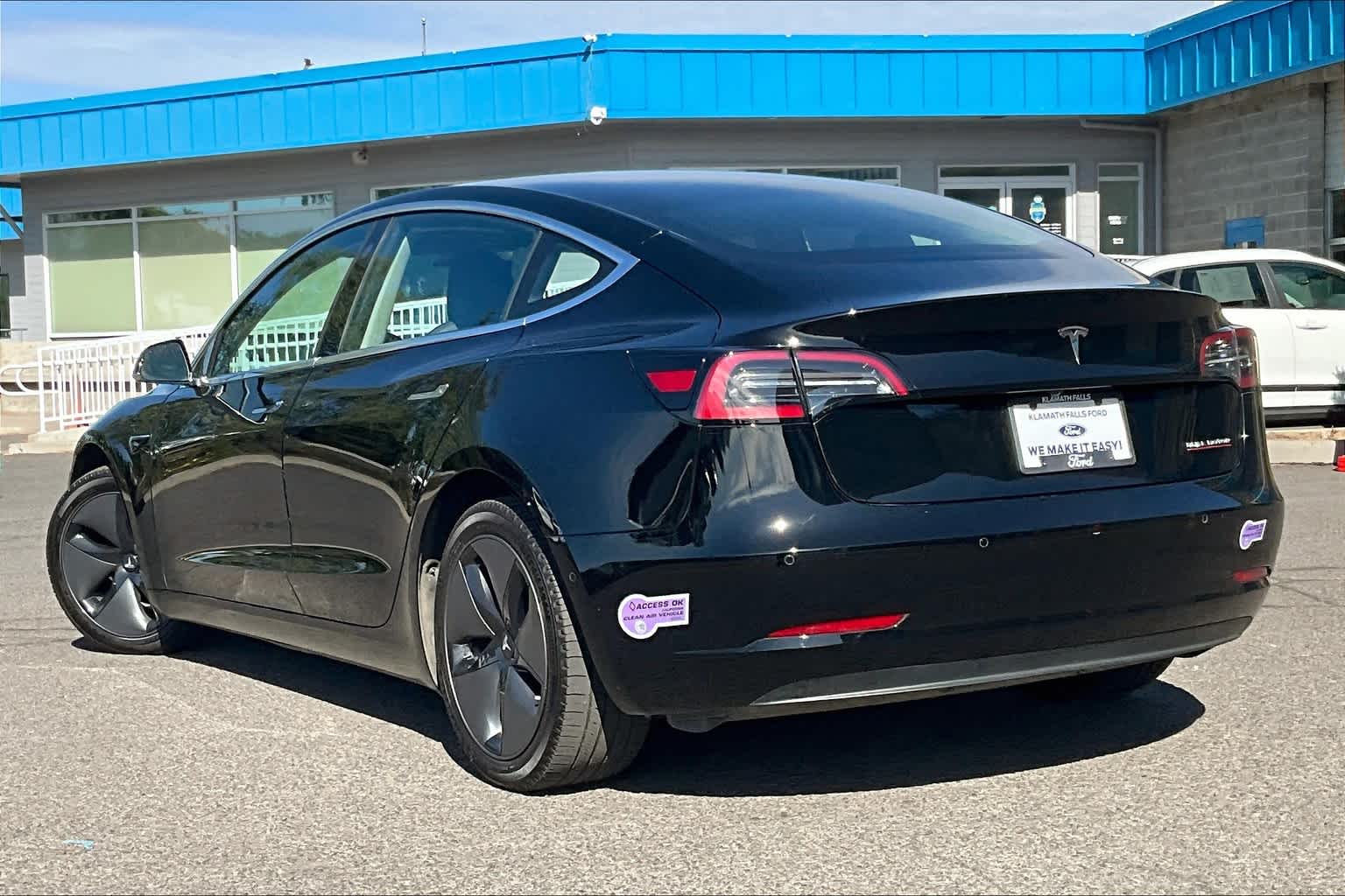 Thumbnail: 2018 Tesla Model 3 - 4