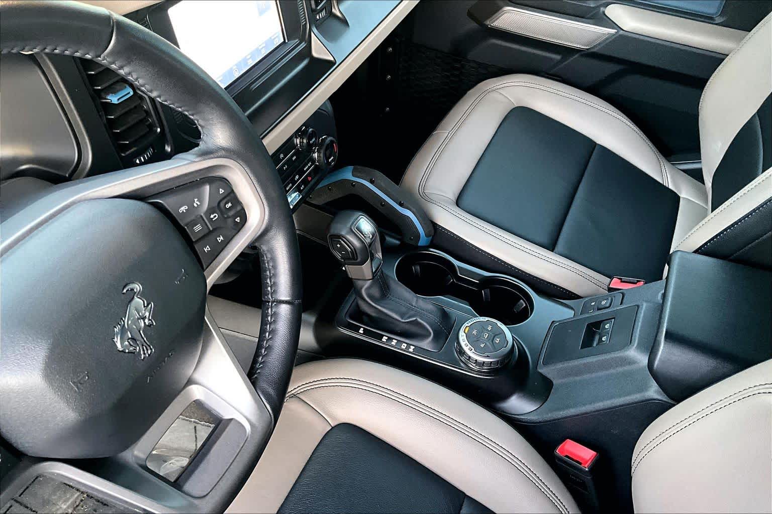 Thumbnail: 2023 Ford Bronco - 16