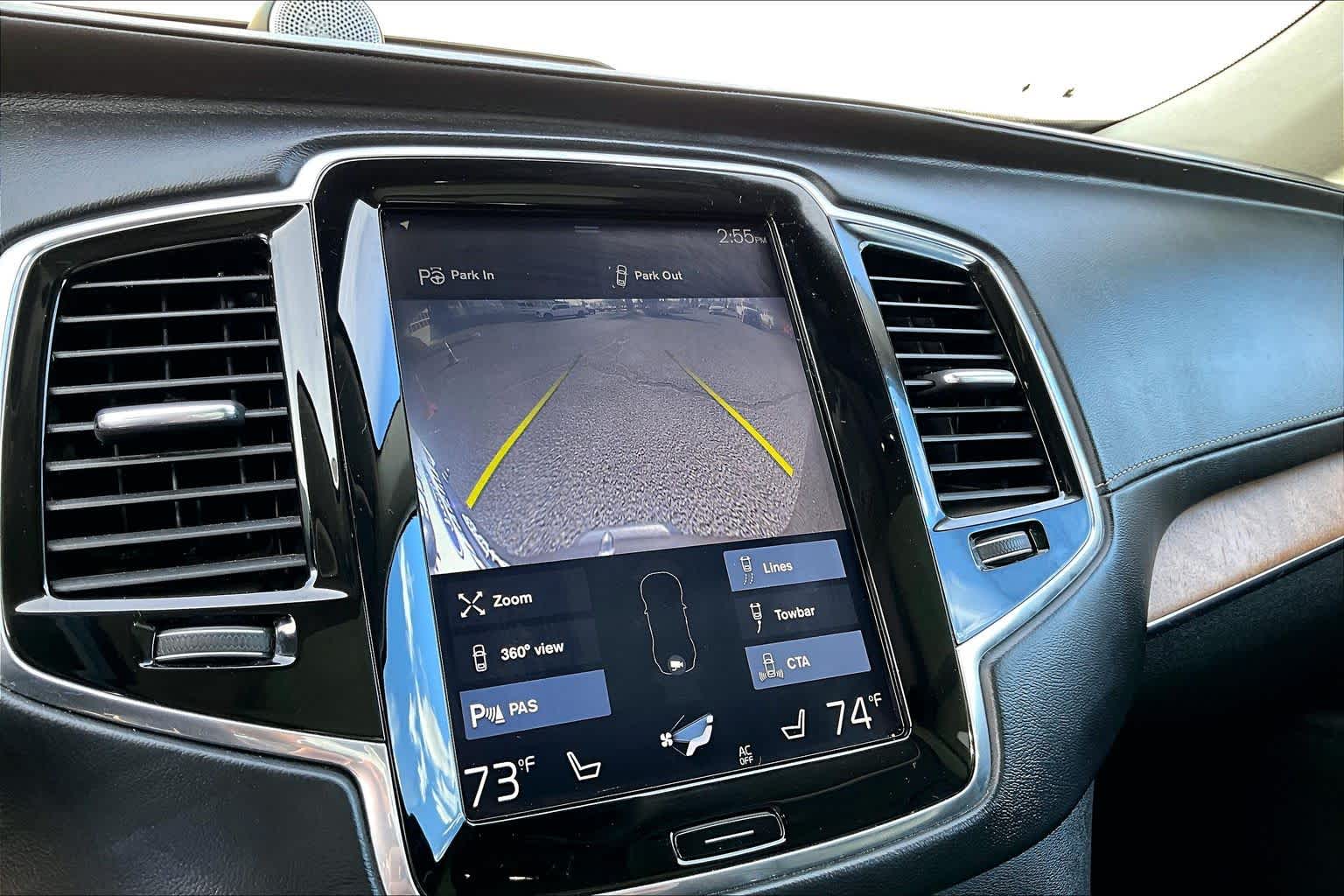 Thumbnail: 2017 Volvo XC90 - 26