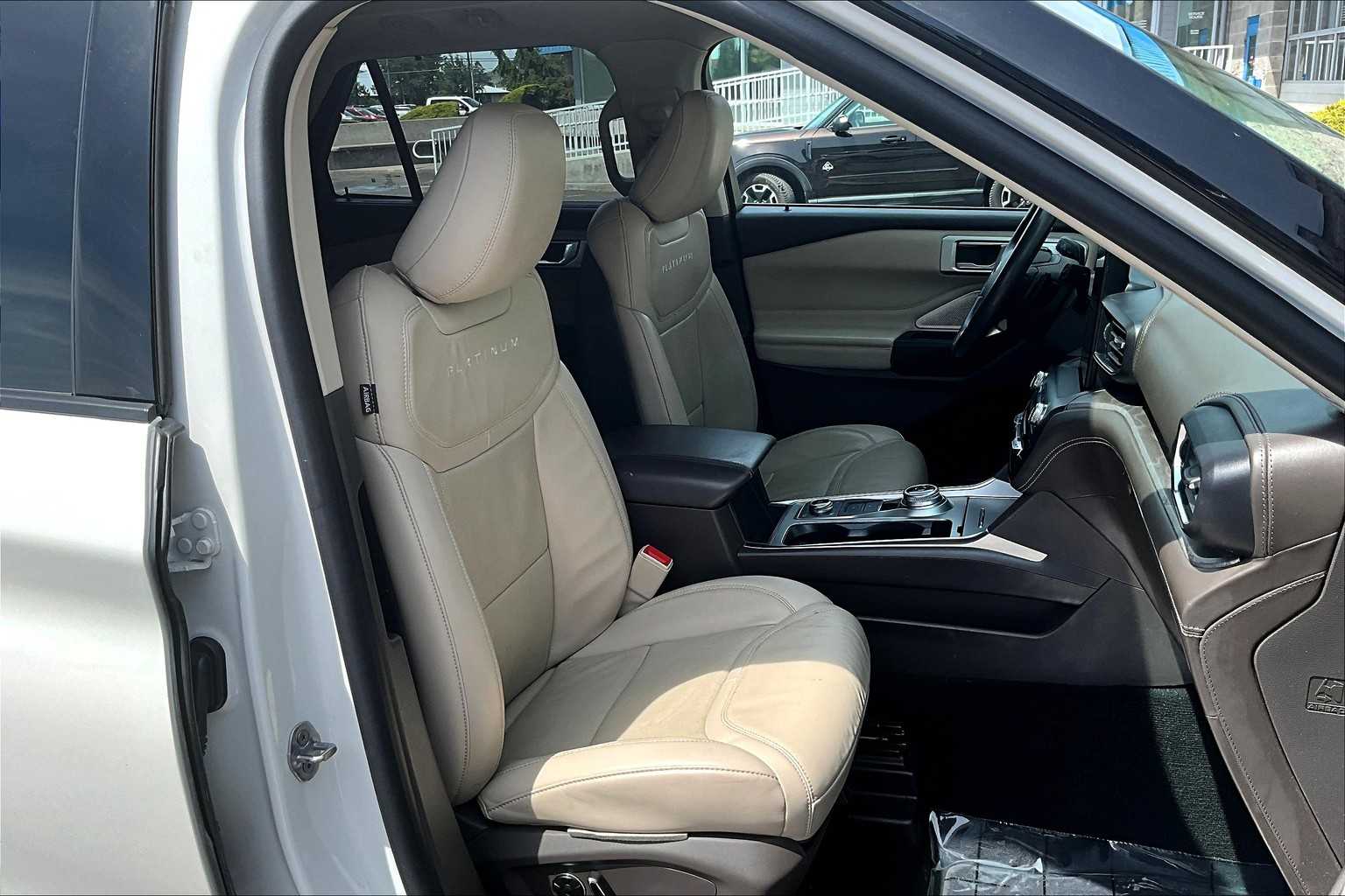 2020 Ford Explorer Platinum 13