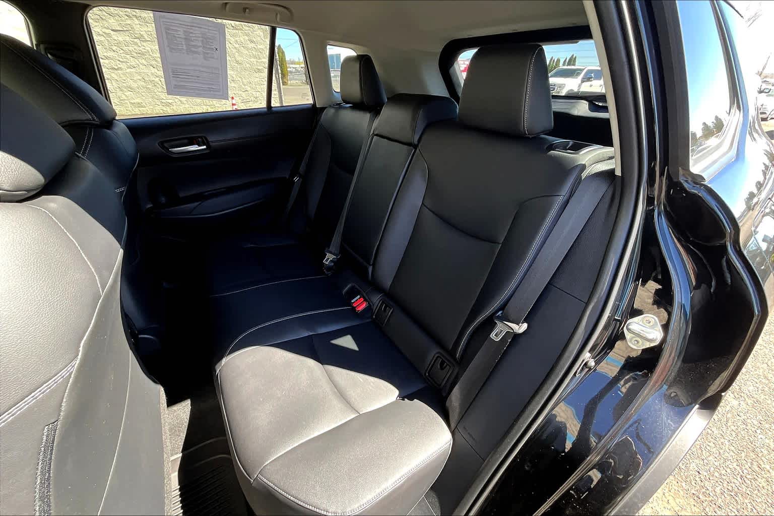 2023 Toyota Corolla Cross XLE 29