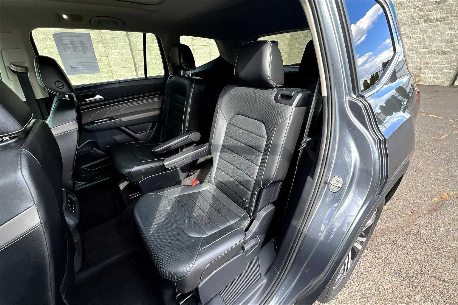 Thumbnail: 2021 Volkswagen Atlas - 29