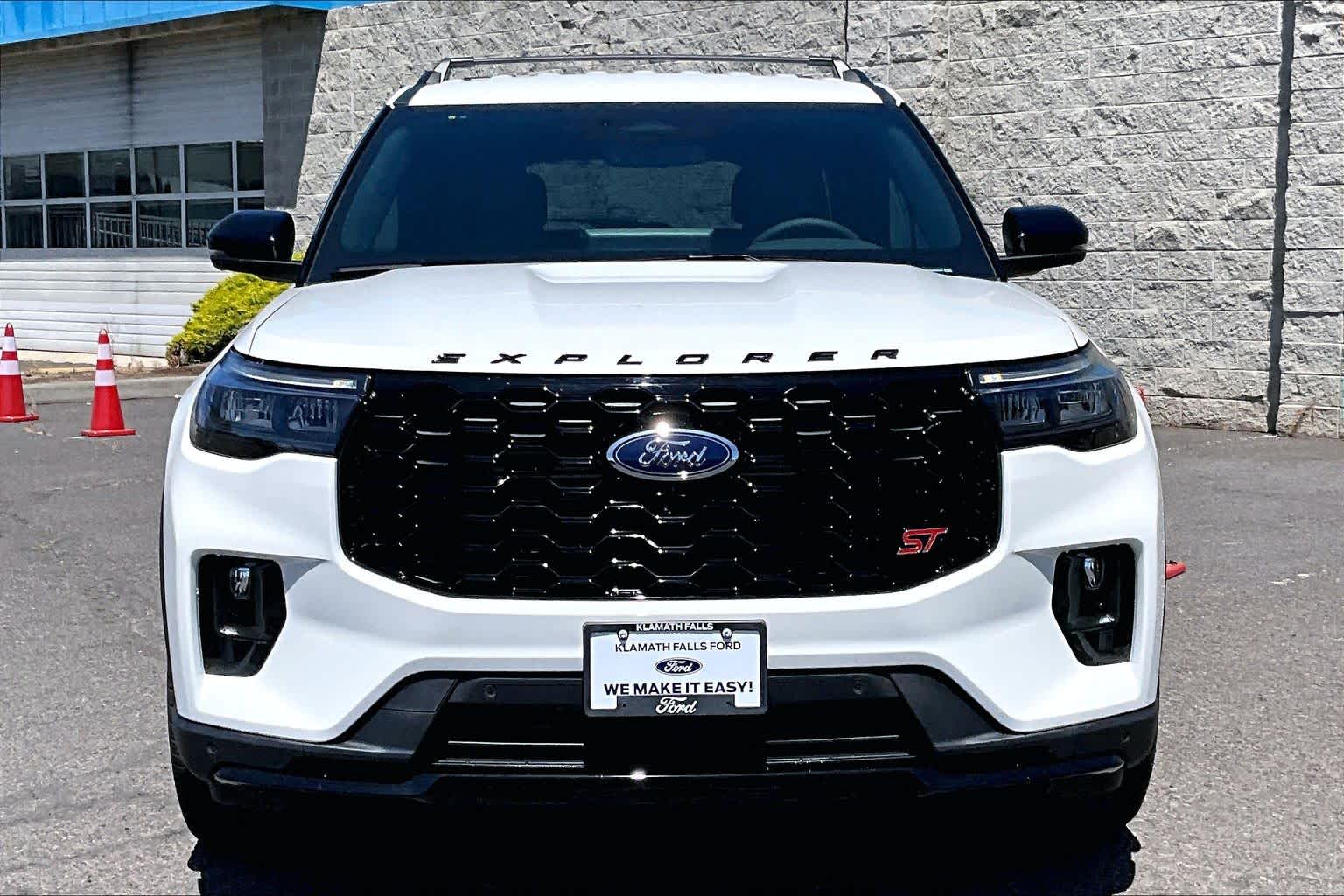 Thumbnail: 2026 Ford Explorer - 6