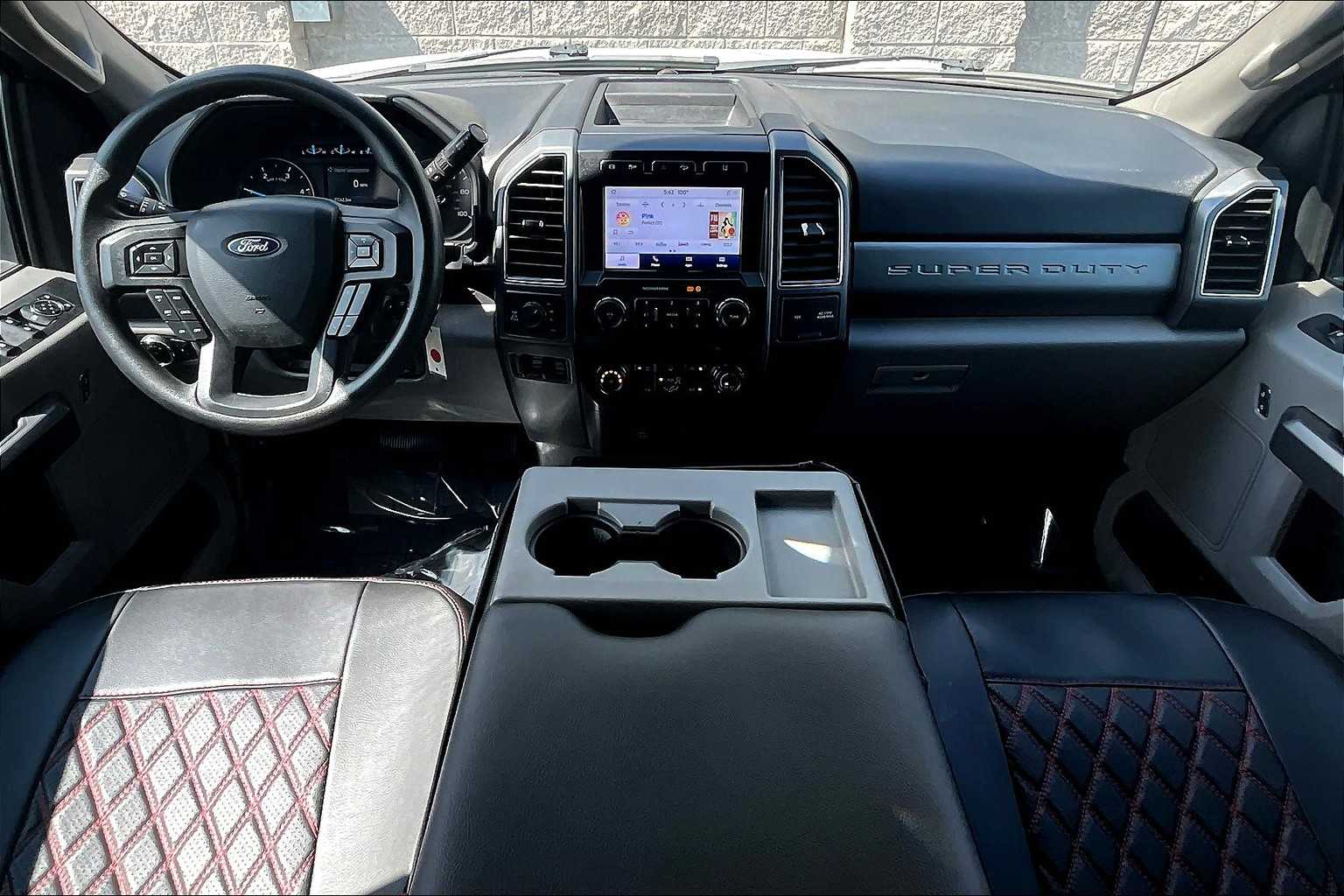 Thumbnail: 2020 Ford F-250 - 10