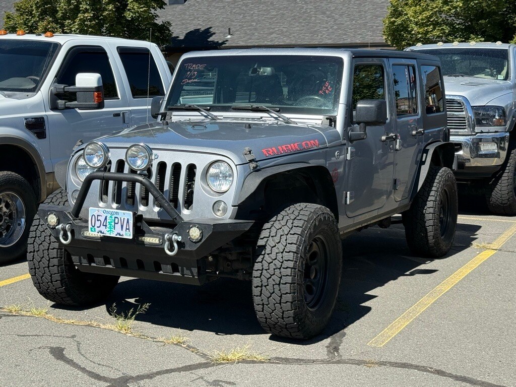 2015 Jeep Wrangler Unlimited Rubicon photo 3