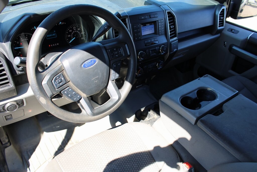 2018 Ford F-150 photo 2