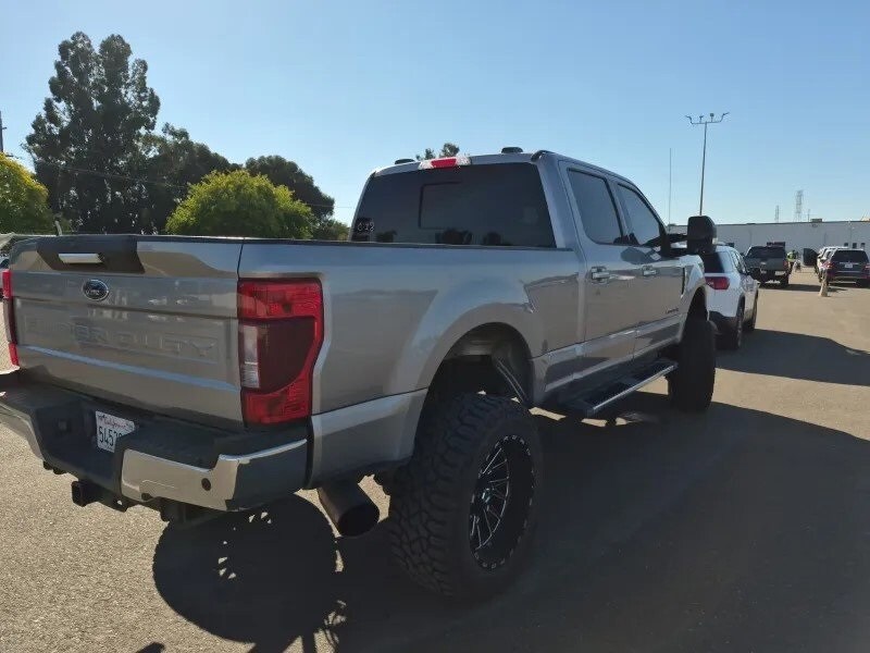 2020 Ford F-250 Lariat photo 4