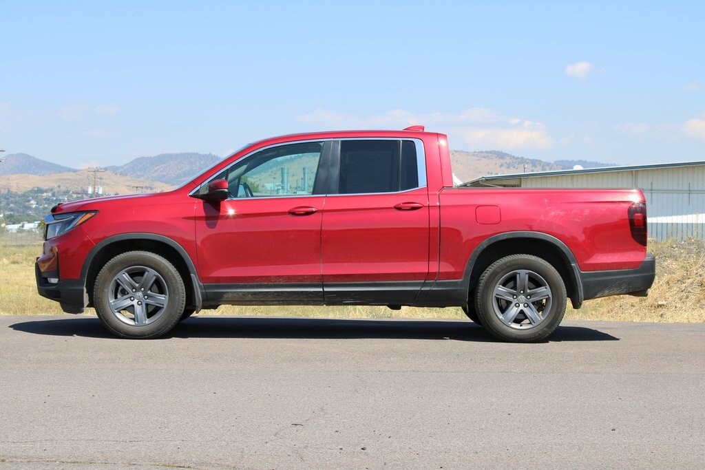 2021 Honda Ridgeline RTL photo 3