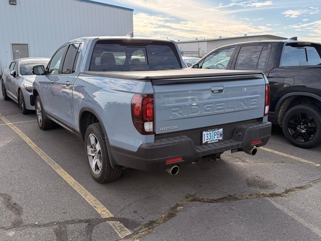 2024 Honda Ridgeline RTL photo 3