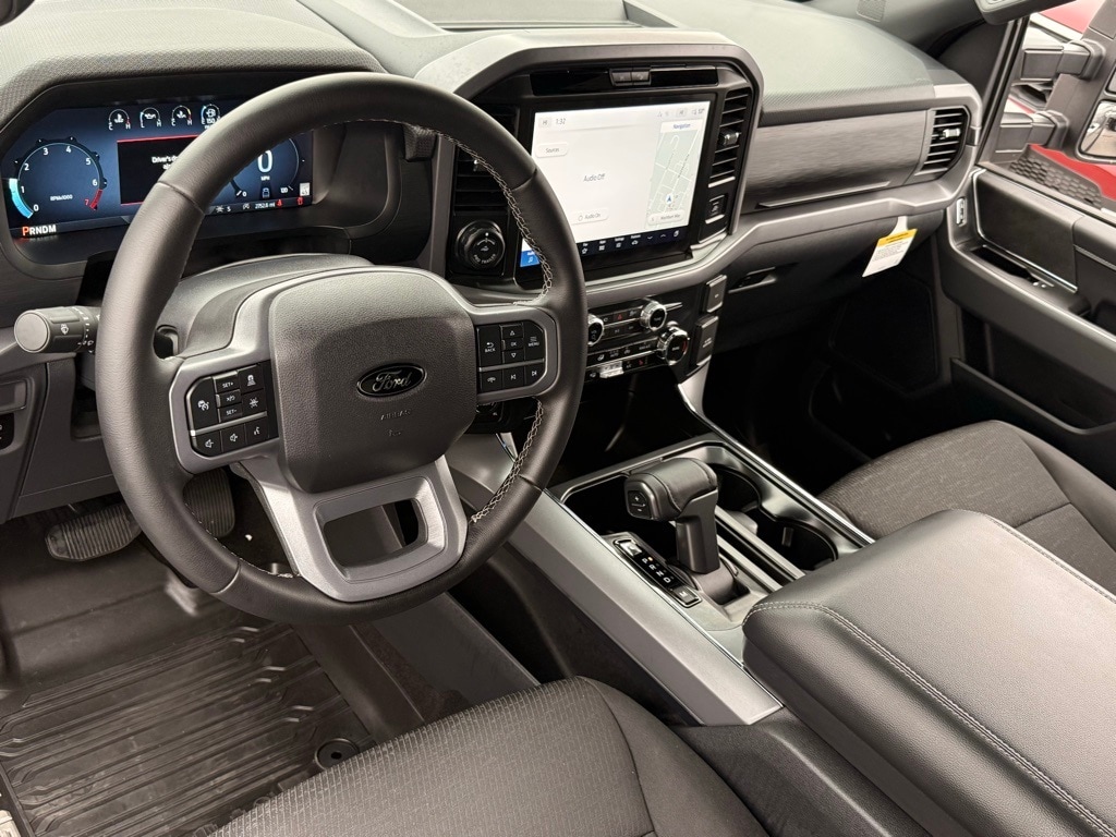 Used 2025 Ford F-150 XLT Truck SuperCrew Cab