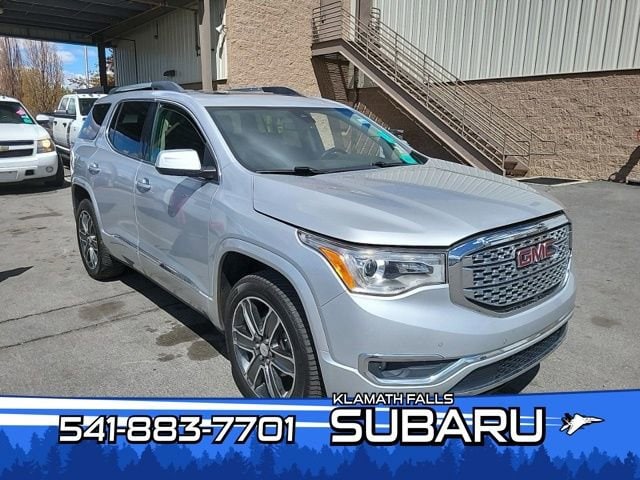 2017 GMC Acadia Denali AWD's photo