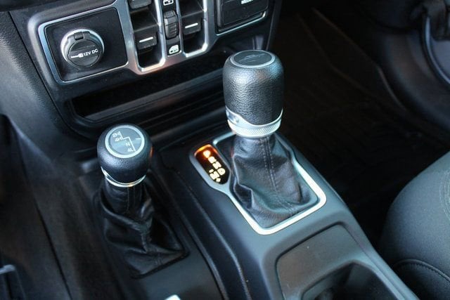 2020 Jeep Gladiator Sport S - Photo 23