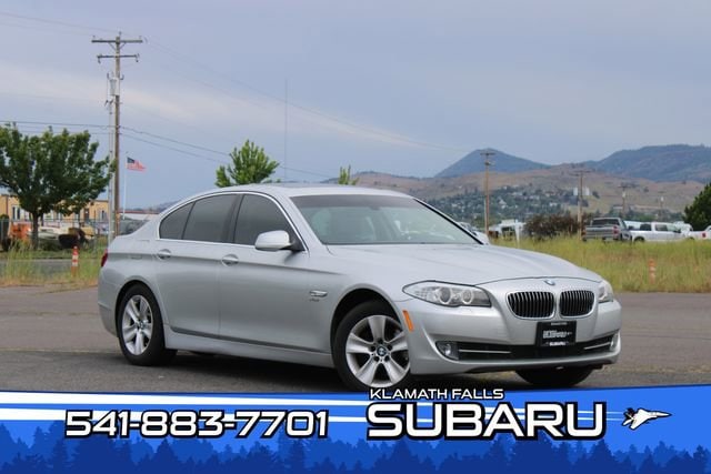 2012 BMW 5 Series 528i xDrive Sedan's photo