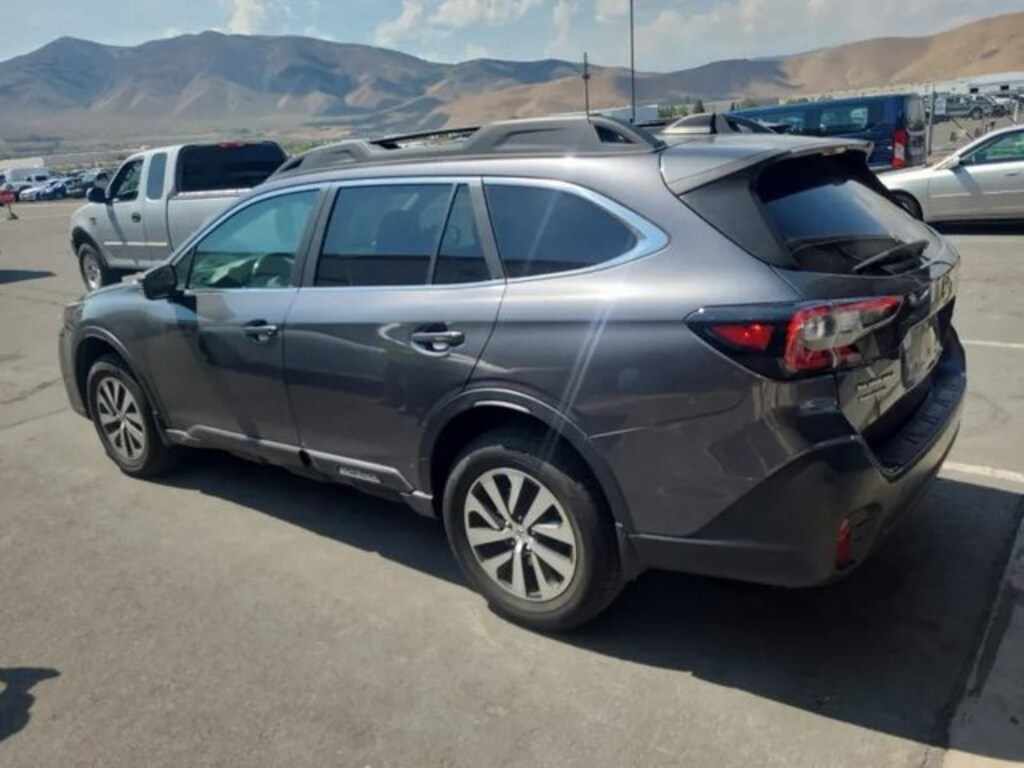 Used 2022 Subaru Outback Premium Premium CVT