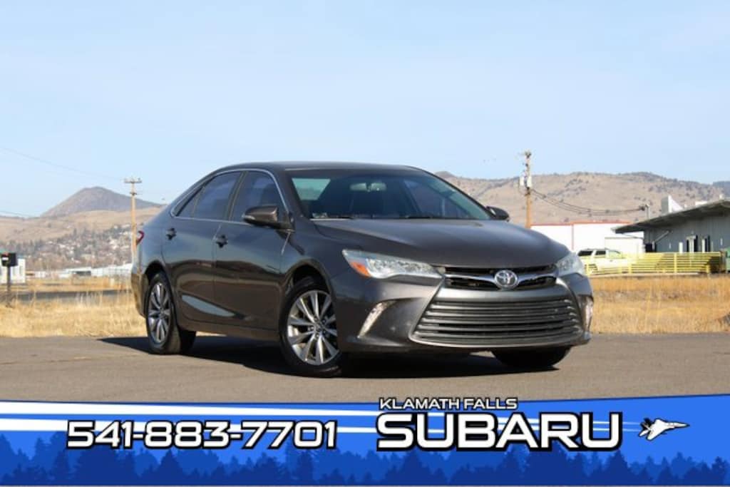 Used 2016 Toyota Camry XLE Sedan