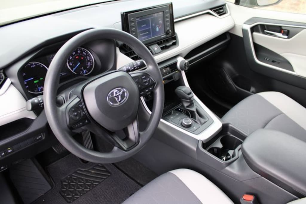 Used 2020 Toyota RAV4 Hybrid XLE