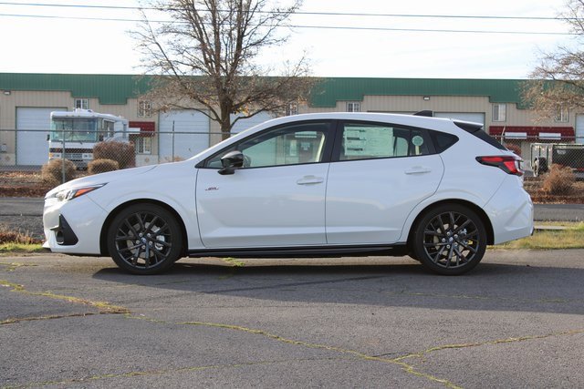 2025 Subaru Impreza RS photo 2