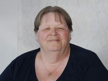 Staff member Janelle Hitchcock from 9d19558010bc