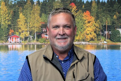 Staff member Rob Seater from c435006fe16c