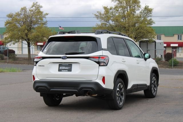2026 Subaru Forester Premium - Photo 6