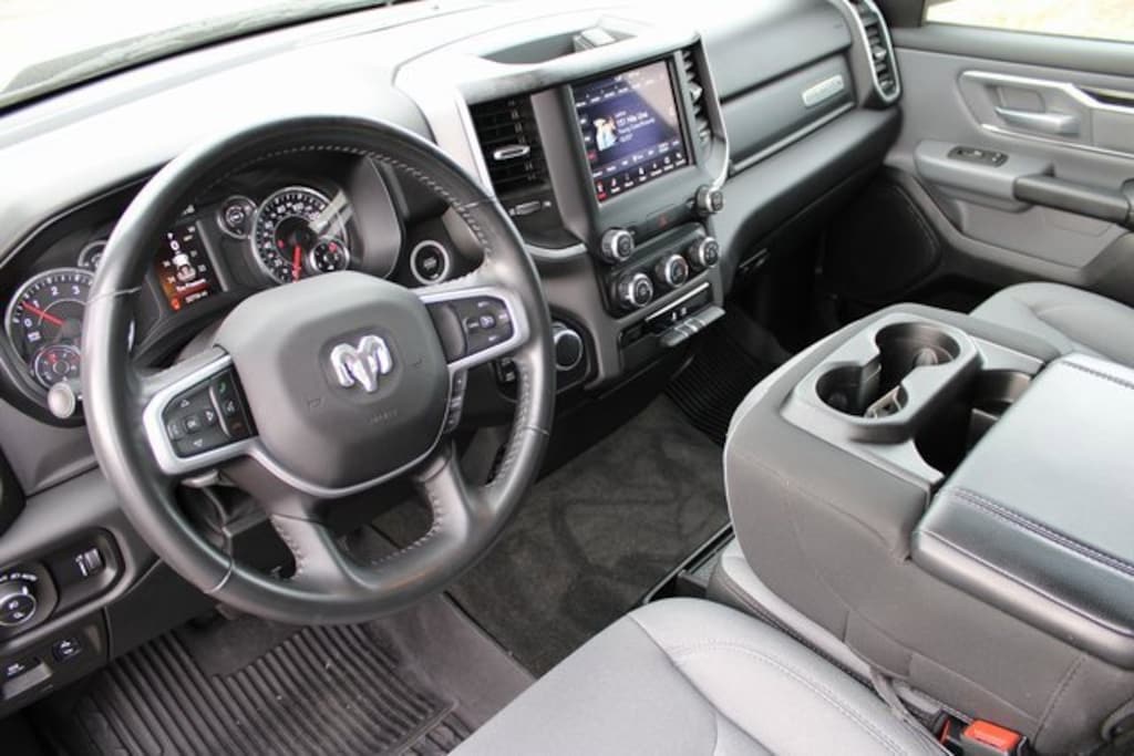 Used 2021 Ram 1500 Big Horn Big Horn 4x4 Crew Cab 64 Box