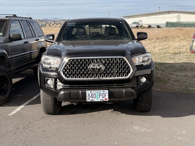 2019 Toyota Tacoma TRD Double Cab V6 photo 2