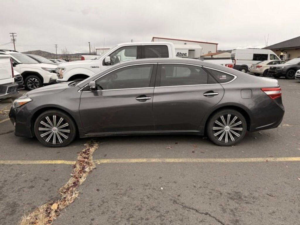 Used 2015 Toyota Avalon XLE Sedan