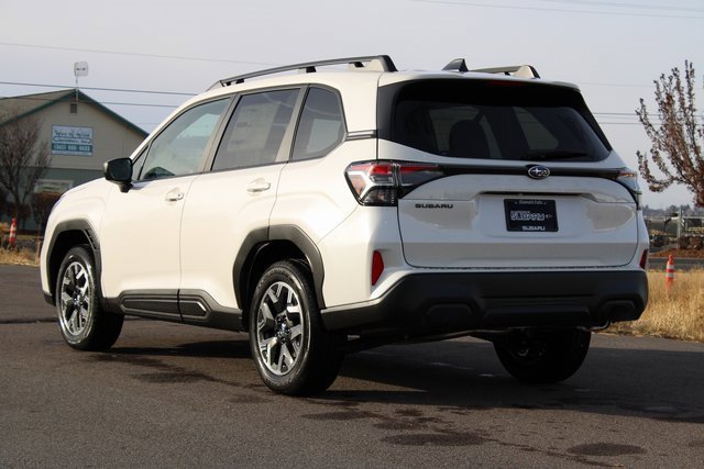 2026 Subaru Forester Premium Base photo 4