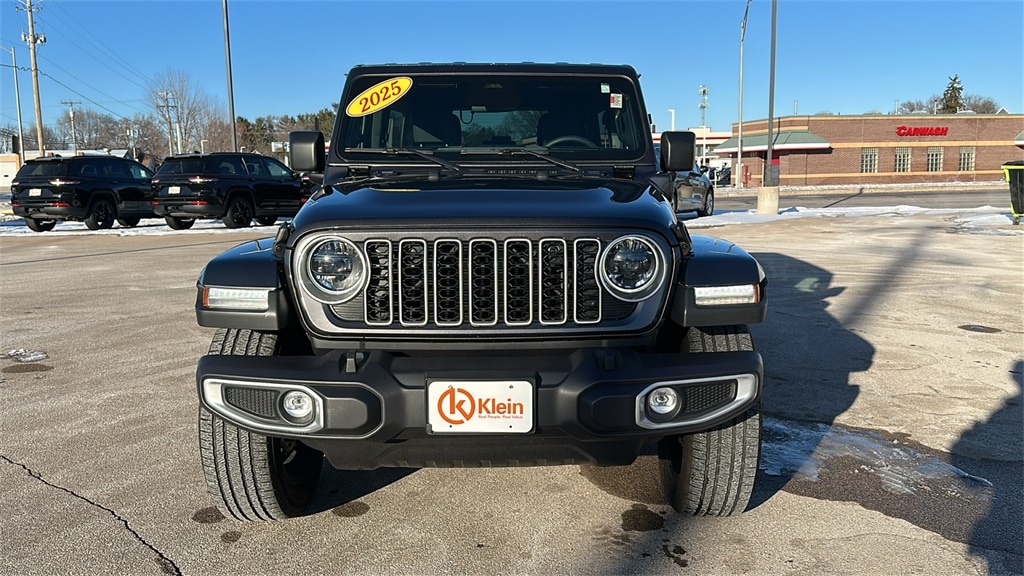Used 2025 Jeep Wrangler 4xe Sahara SUV