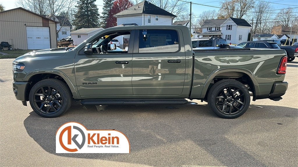 New 2026 Ram 1500 LARAMIE CREW CAB 4X4 5'7 BOX Pickup