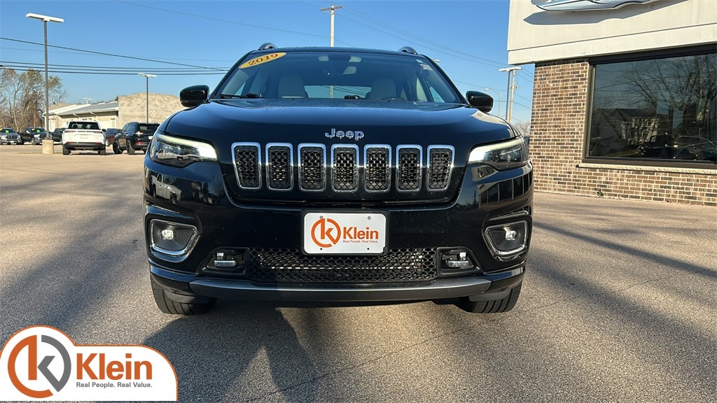 Used 2019 Jeep Cherokee Overland 4x4 SUV