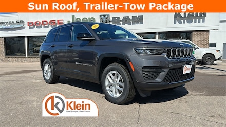 2025 Jeep Grand Cherokee LAREDO X 4X4 Sport Utility