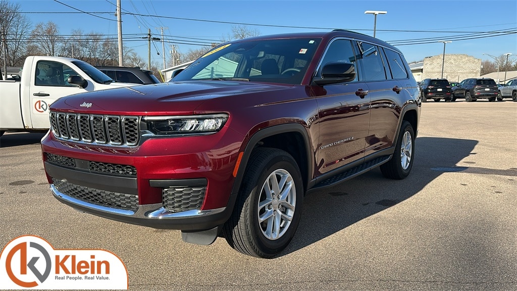 Used 2024 Jeep Grand Cherokee L Laredo SUV