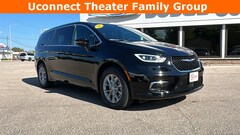 2026 Chrysler Pacifica SELECT AWD Passenger Van