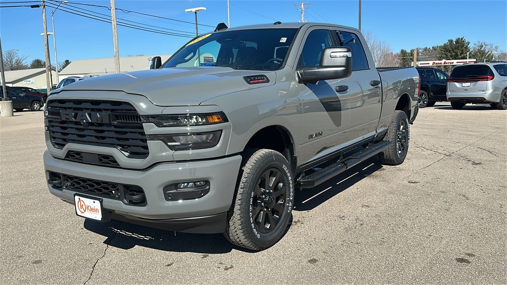 New 2026 Ram 2500 BIG HORN CREW CAB 4X4 6'4 BOX Pickup