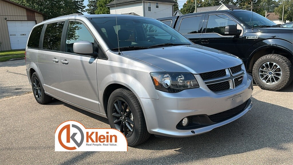 2019 Dodge Grand Caravan GT photo 2