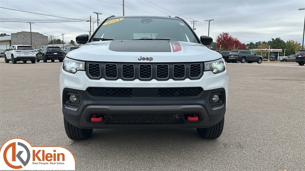 Used 2024 Jeep Compass Trailhawk SUV