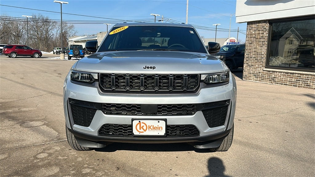 New 2026 Jeep Grand Cherokee LAREDO ALTITUDE 4X4 Sport Utility