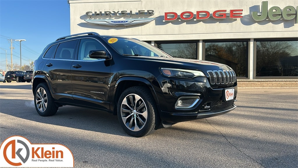 Used 2019 Jeep Cherokee Overland 4x4 SUV