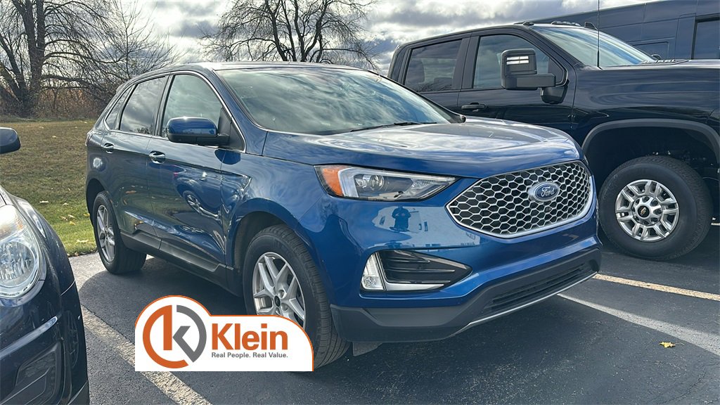 2024 Ford Edge SEL photo 3