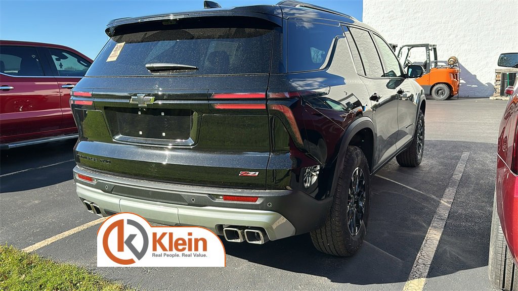 2025 Chevrolet Traverse Z71 photo 4