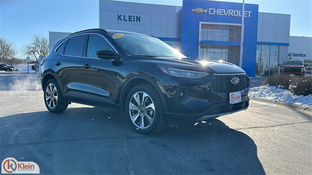 2024 Ford Escape Platinum