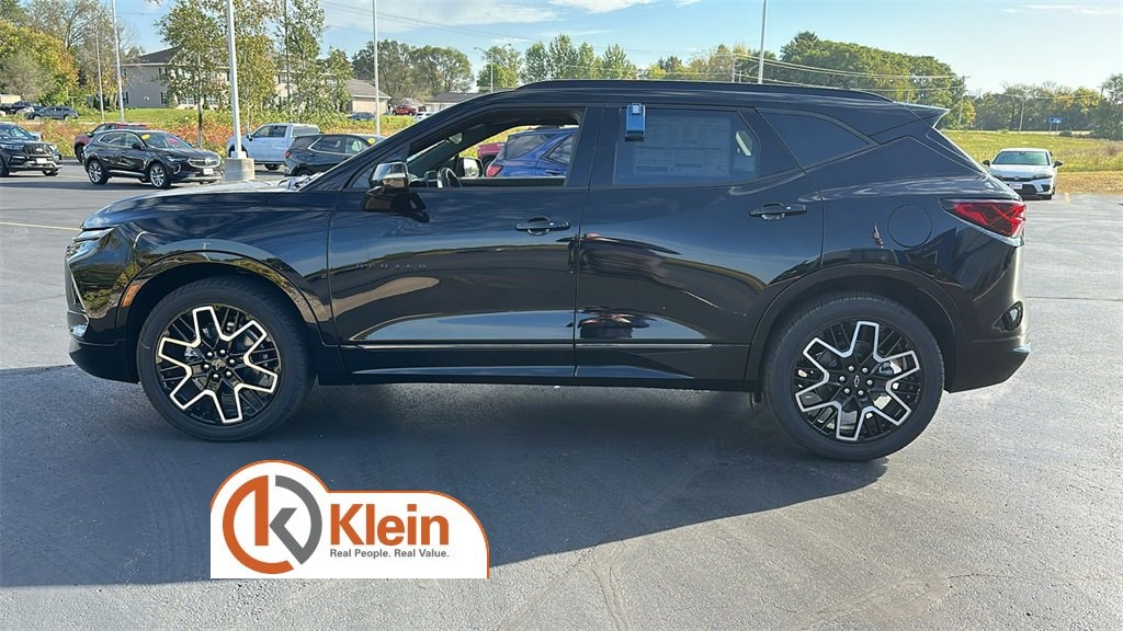New 2025 Chevrolet Blazer RS SUV
