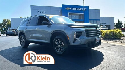 2025 Chevrolet Traverse LT SUV