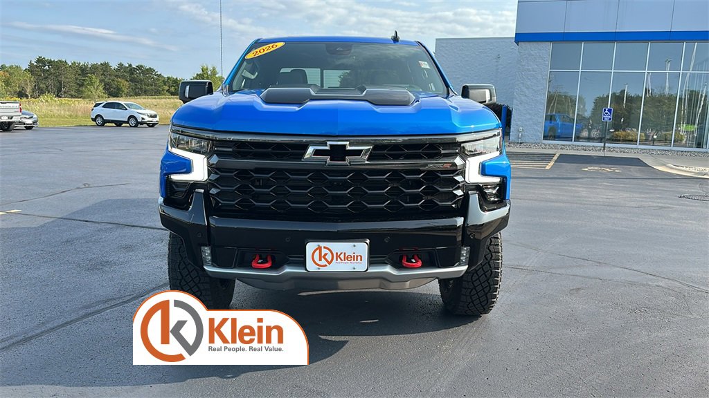 2026 Chevrolet Silverado 1500 ZR2 photo 2