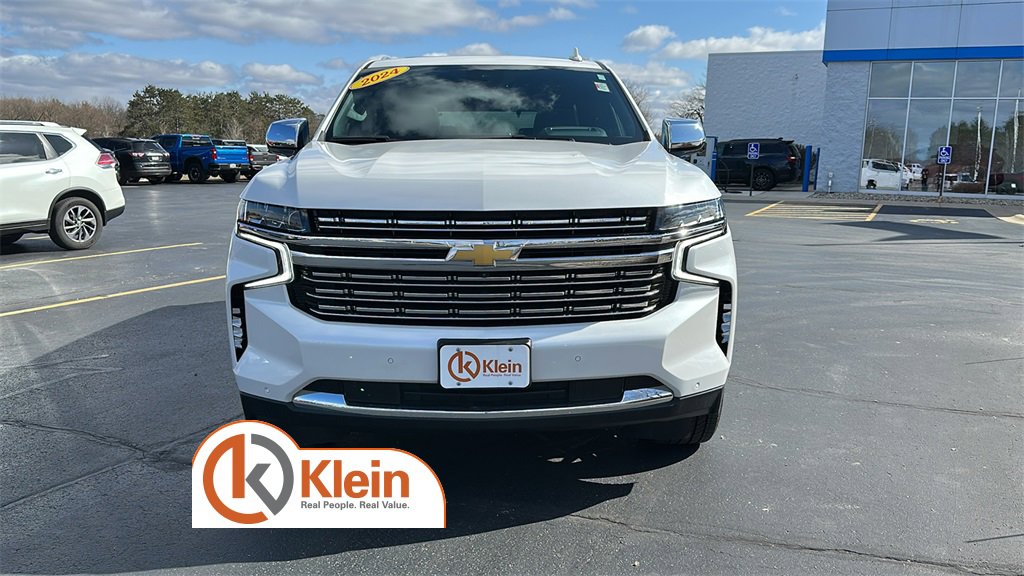 2024 Chevrolet Tahoe Premier photo 2