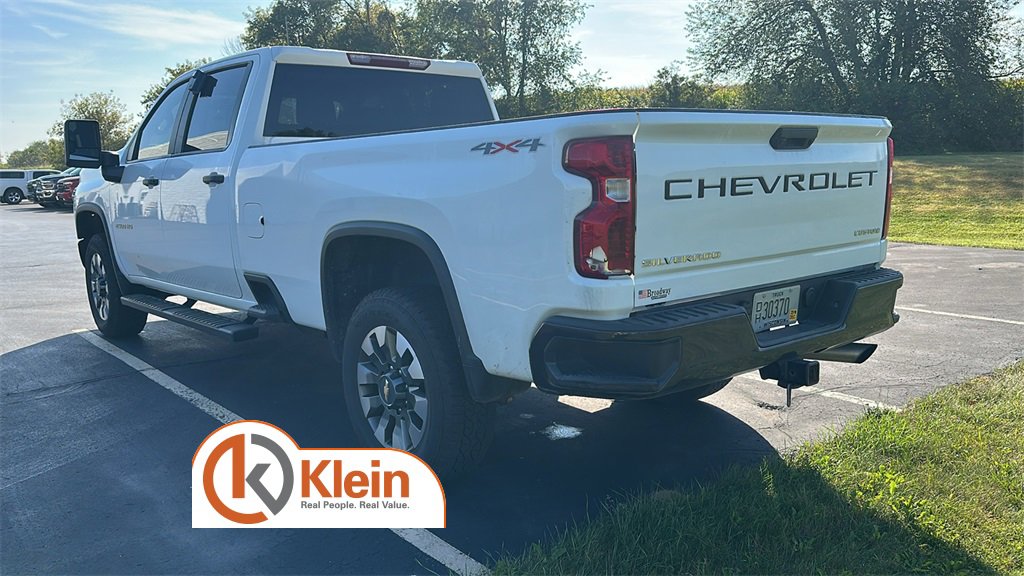 2023 Chevrolet Silverado 2500HD Custom photo 4