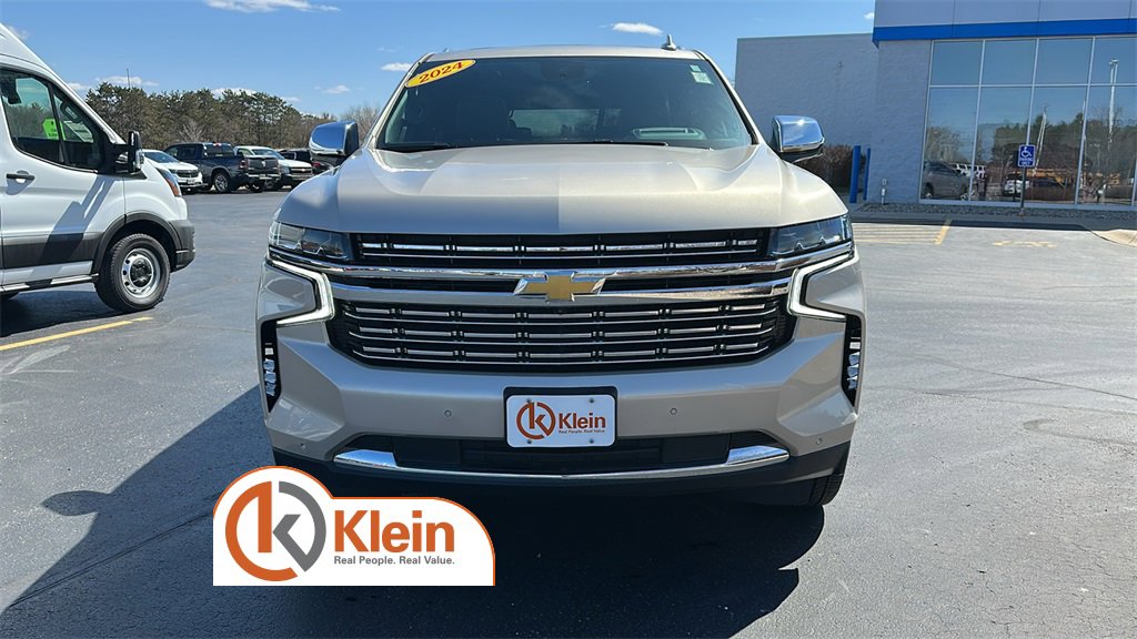 2024 Chevrolet Tahoe Premier photo 2